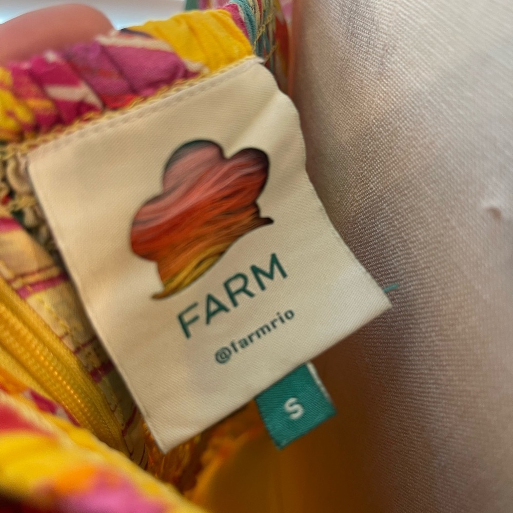 Farm Rio dress - Picture 3 of 3